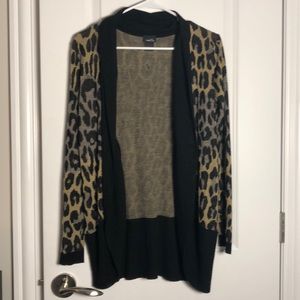 Rue21 small cheetah cardigan